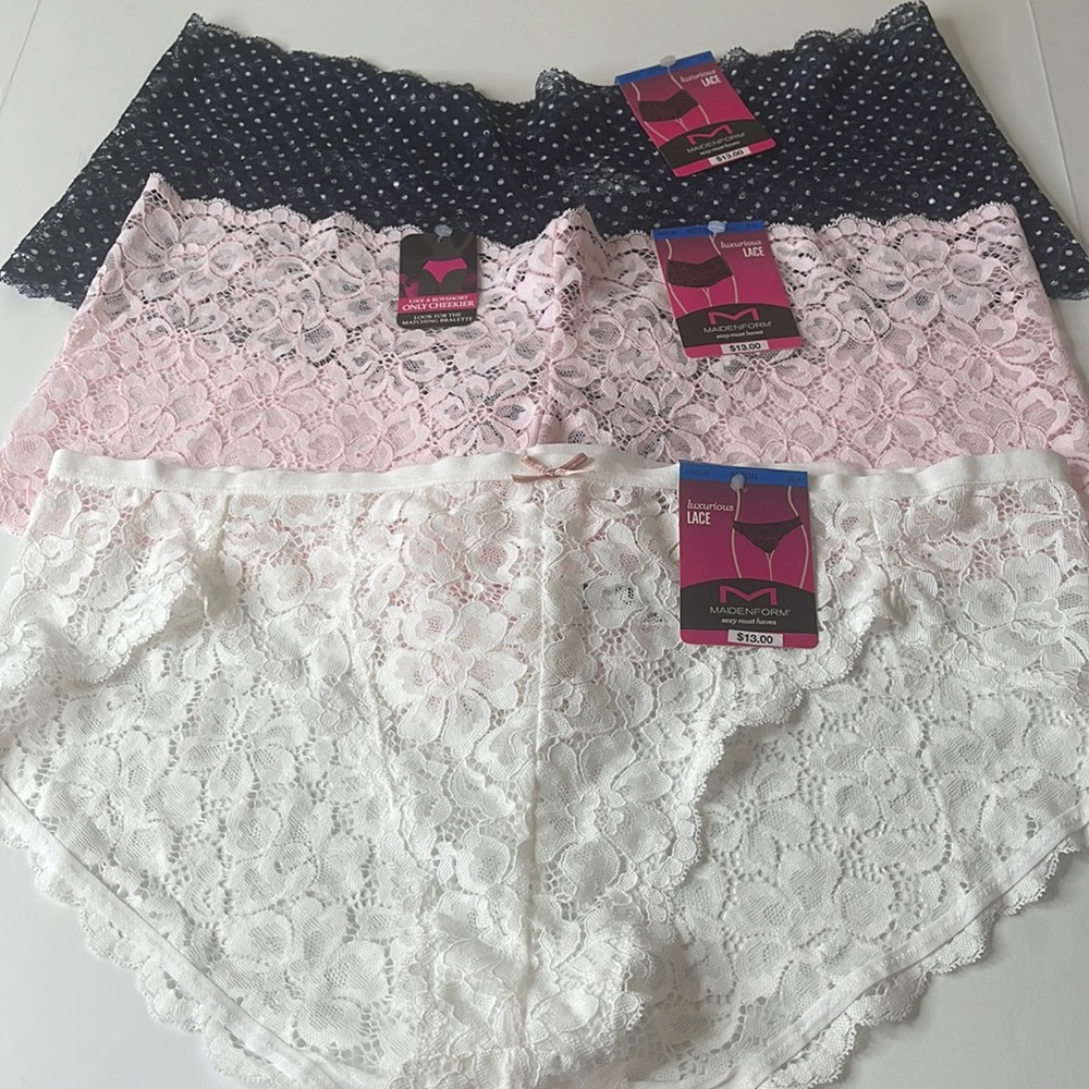 Maidenform Assortment of Lace Panties - 3 Pairs Size XL / 8